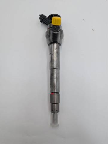 Форсунка паливна 0445110654 BOSCH