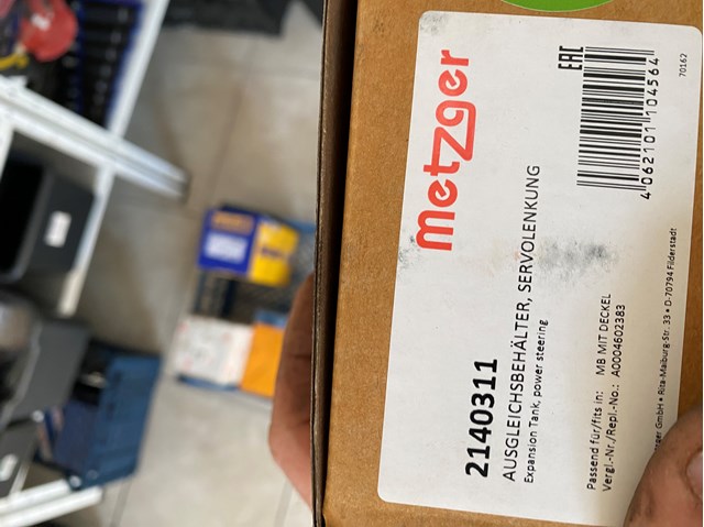 Бак масляний 2140311 METZGER