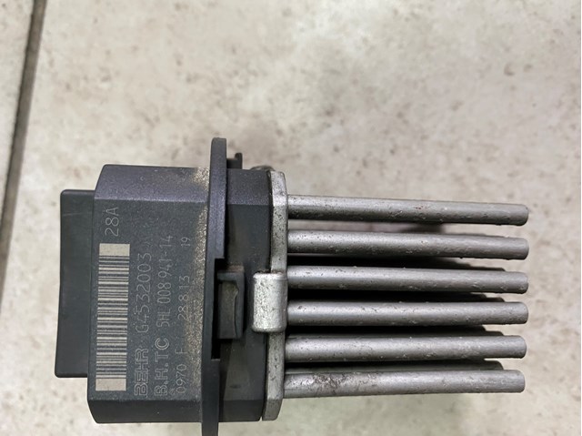 Регулятор оборотів пічки A0008212992 MERCEDES