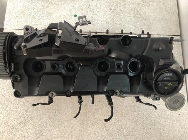 Кришка двигуна 03L103469S VAG