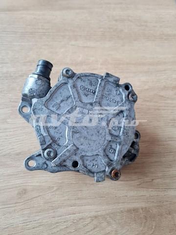 Насос вакуумний 03L145100F VAG