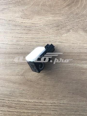 Датчик подушки безпеки 31334336 VOLVO