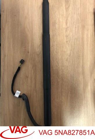 Амортизатор кришки багажника 5NA827851A VAG