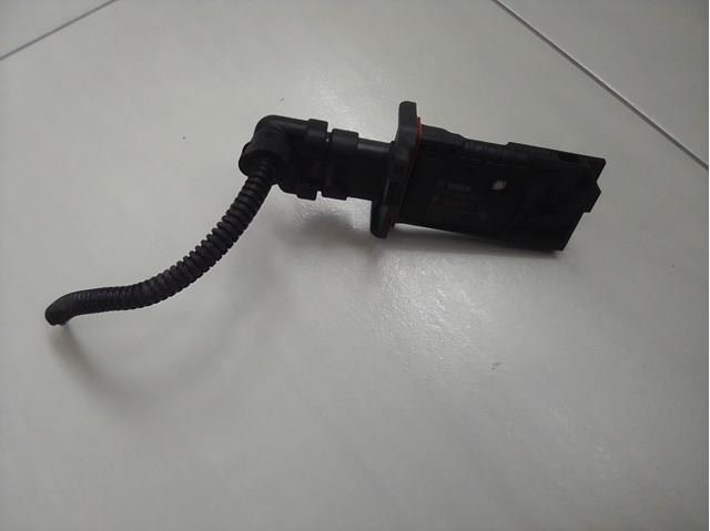Повітромір 13628580022 BMW