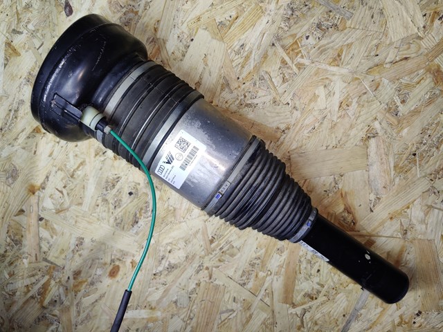 Амортизатор передній 4M0616039AS VAG