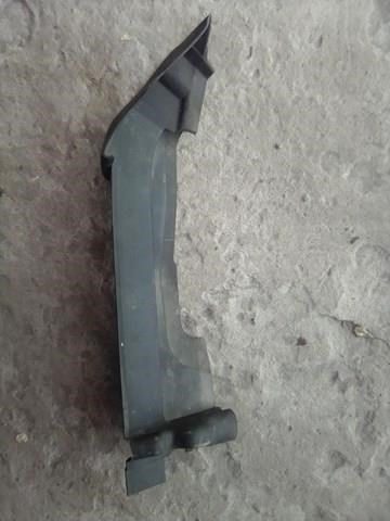 Ущільнювач під капот 4M0821170C VAG