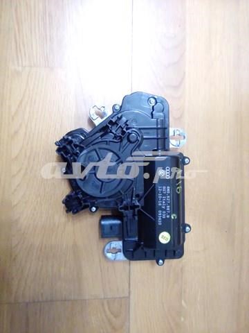 Мотор-привід відкр/закр. замка багажника/двері 3/5-ї 4M0827887C VAG
