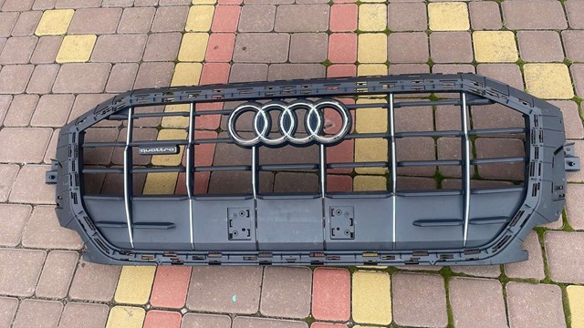 Облицювання радіатора 4M8853651 VAG