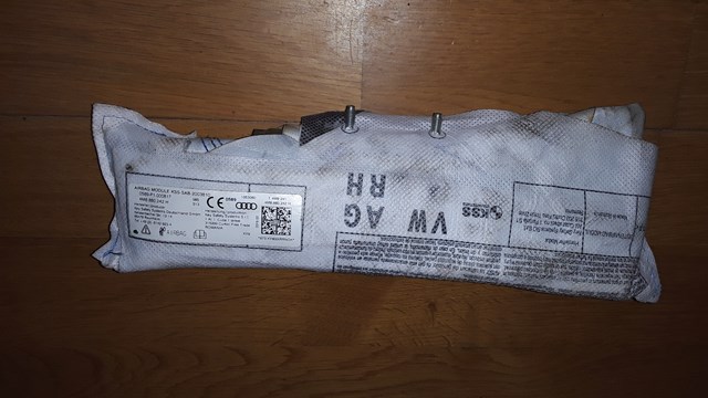 Подушка переднього сидіння 4M8880242H VAG