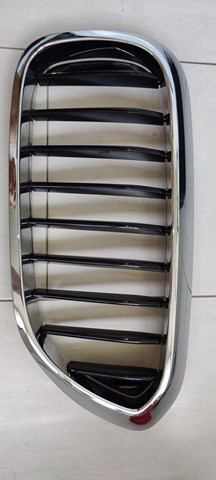 Решітка радіатора ліва 51712430993 BMW