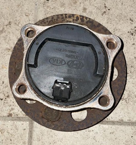 Маточини передніх коліс 51750J5000 HYUNDAI
