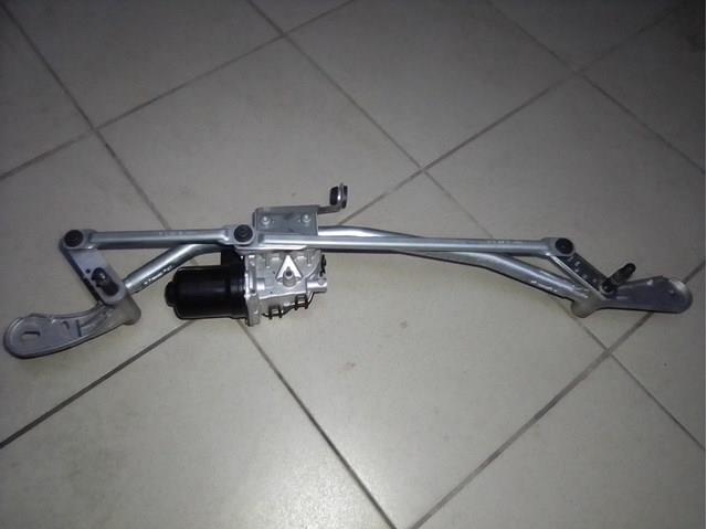 Трапеція щіток лобового скла 61617427901 BMW