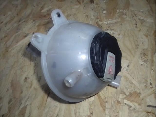 Розширювальний бачок охолодження 80A121405AQ VAG