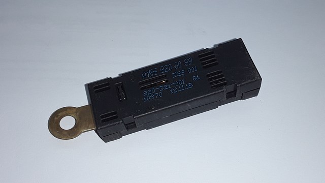 Фільтр перешкод посилювача антени A1568200089 MERCEDES