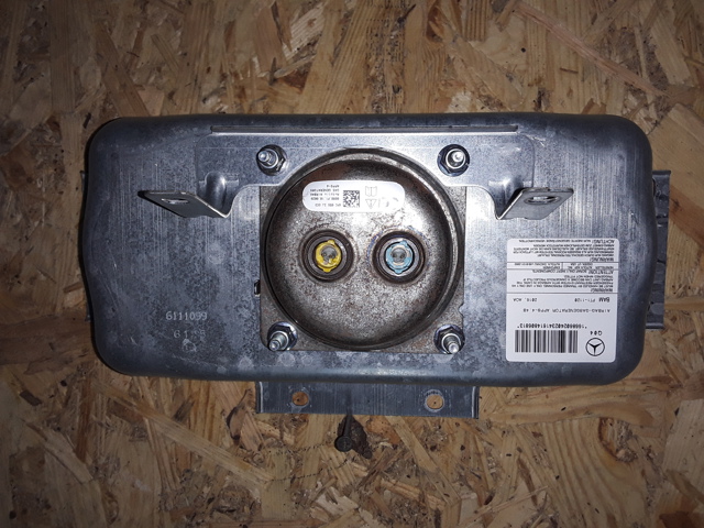 Установка подушки безпеки пасажира A1668602402 MERCEDES