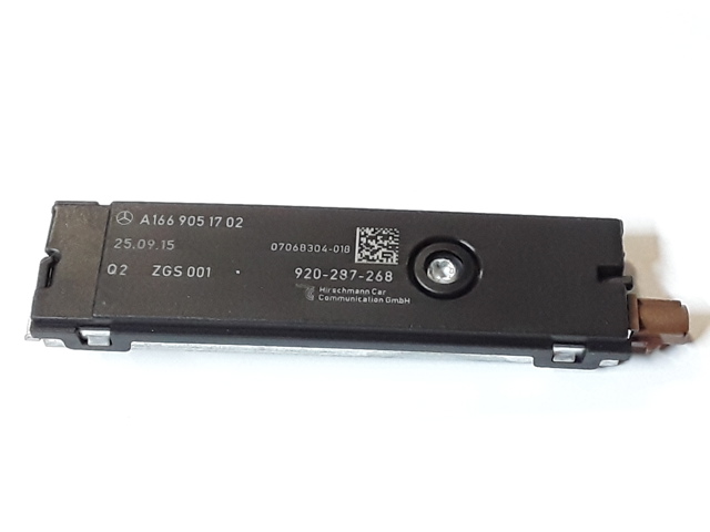 Підсилювач сигналу антени A1669051702 MERCEDES