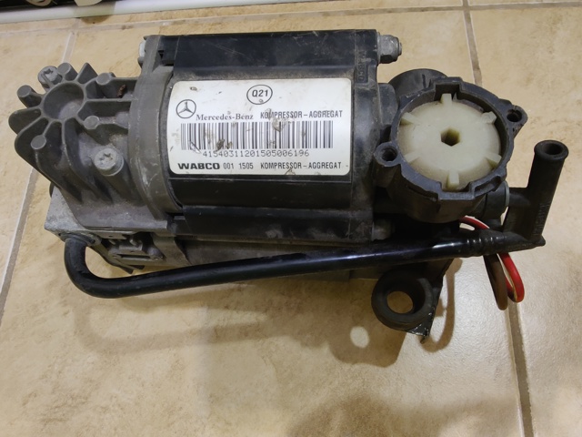 Компресор пневмопідкачкою (амортизаторів) A2113200304 MERCEDES