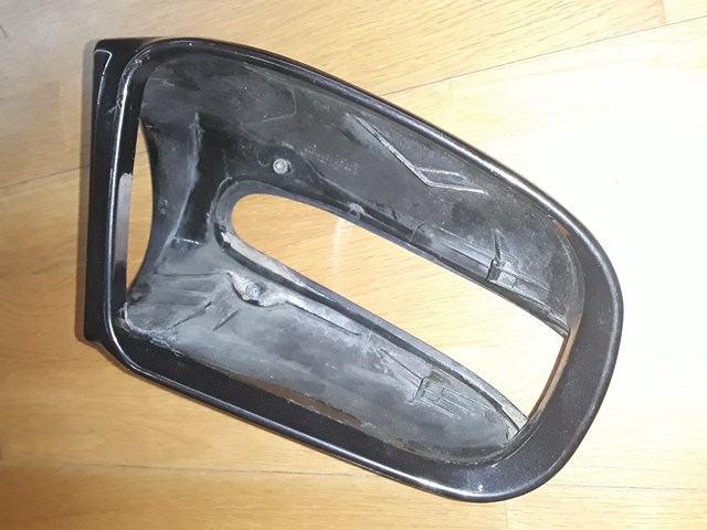 Накладка/кришка дзеркала заднього виду, права A2208100264 MERCEDES