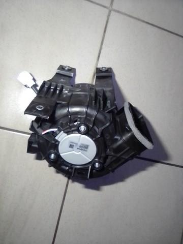 Насос (помпа) охолодження батареї G923047080 TOYOTA
