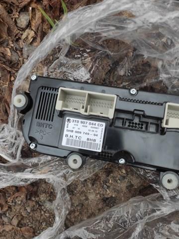 Блок управління кондиціонером 3T0907044CRWHS VAG
