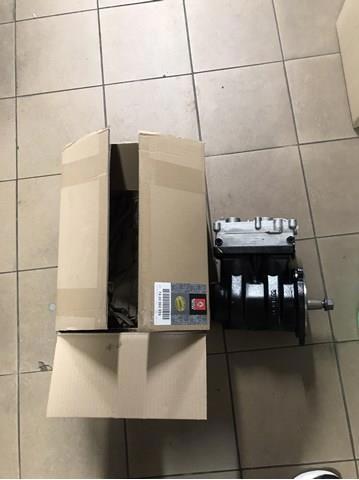 Компресор пневмосистеми (TRUCK) 7421353473 RENAULT