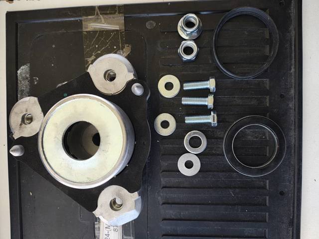 Опора амортизатора переднього правого SSM10080 KAVO PARTS