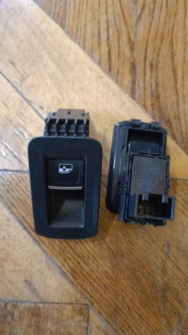 Кнопка заднього двірника 5G0959855L VAG