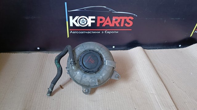 Бачок розширювальний 5QM121407E VAG