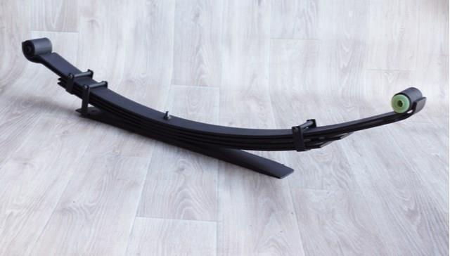 Ресора задня 4150A098 MITSUBISHI
