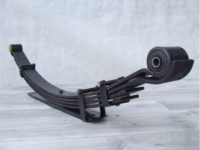 Ресора задня Nissan Serena C23