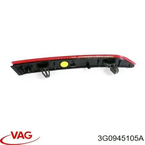 Лівий відбивач заднього бампера 3G0945105A VAG