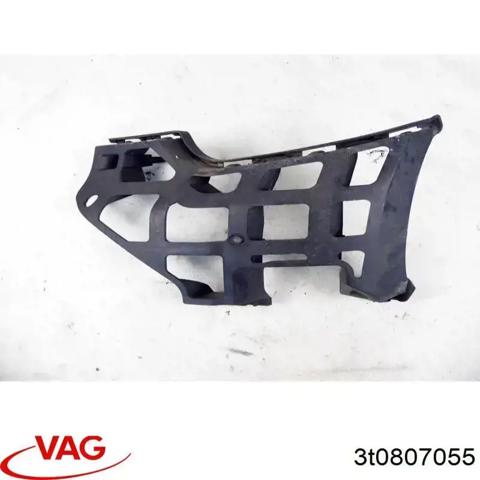 Кронштейн кріплення бампера переднього лівий 3T0807055 VAG