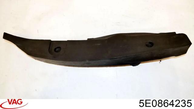 Ущільнювач арки крила 5E0864235 VAG