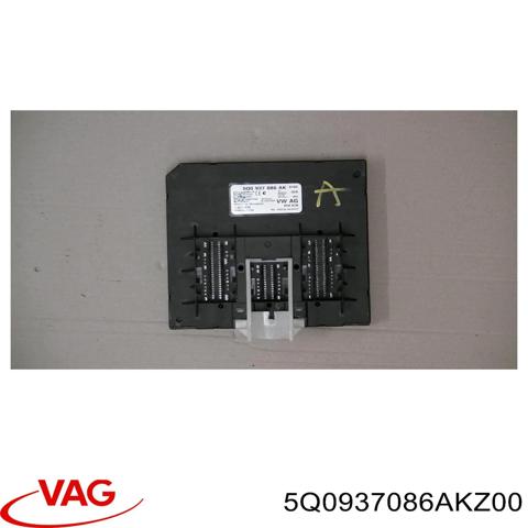 Блок управління комфорту 5Q0937086AKZ00 VAG