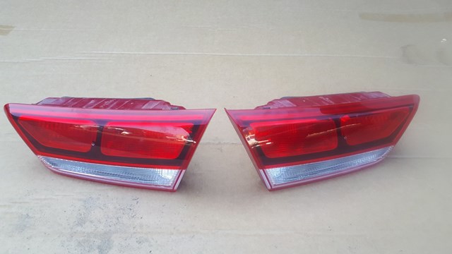 Фара задня права внутрішня 92404D4 HYUNDAI