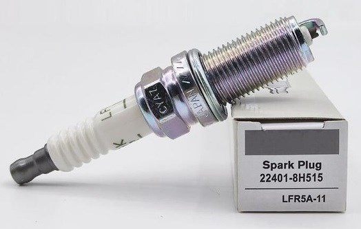 Свічка запалювання 224018H515 NISSAN