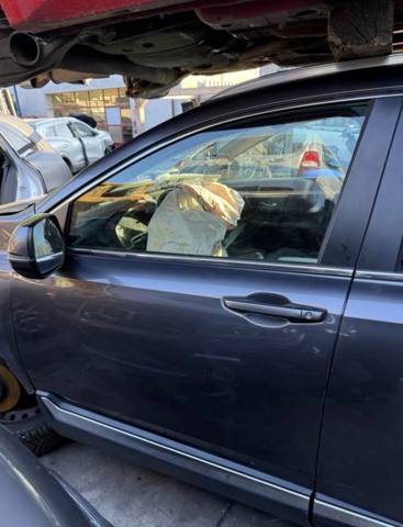 Дверь передня ліва Honda Pilot 2
