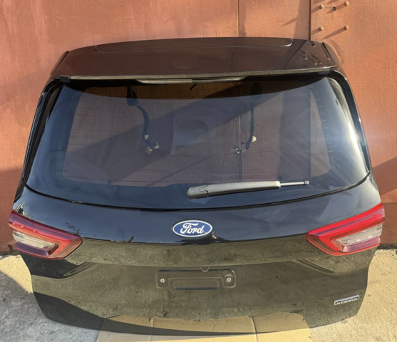 Задні двері багажника PJ6Z7840010A FORD