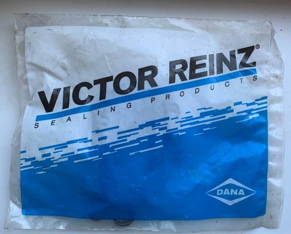 Прокладка піддону картера двигуна 711762500 VICTOR REINZ