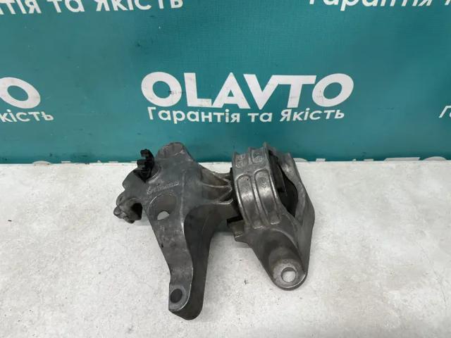 Права опора двигуна 112100627R RENAULT