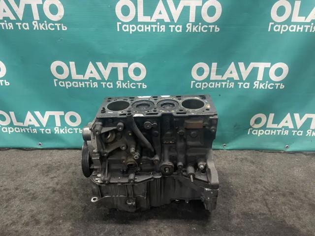 Шатун поршня ДВЗ 121008820R RENAULT