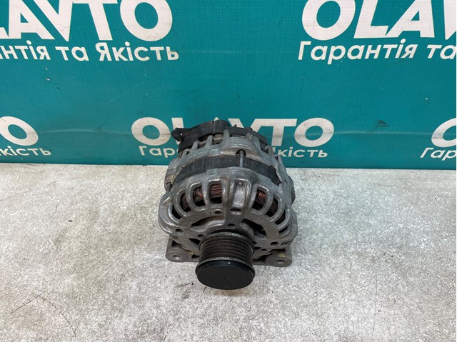 Генератор 2543378A RENAULT