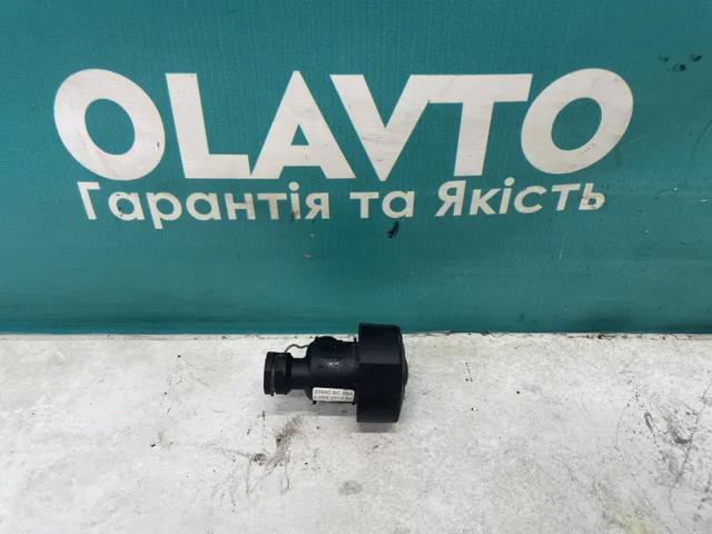 Клапан контролю гідроприводу зчеплення 30660BC00A NISSAN