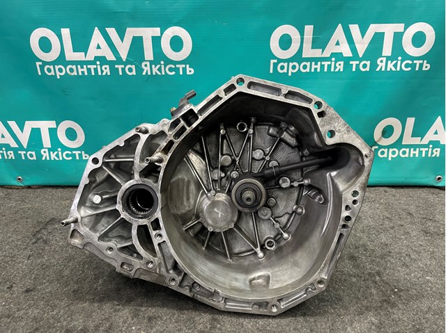 КПП в зборі Renault DUSTER 1