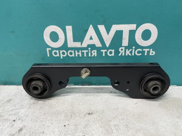 Траверса заднього редуктора, передня 55419JD60C RENAULT