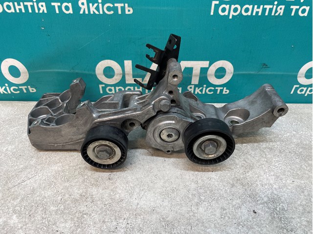 Натягувач приводного ременя 55565570 GM