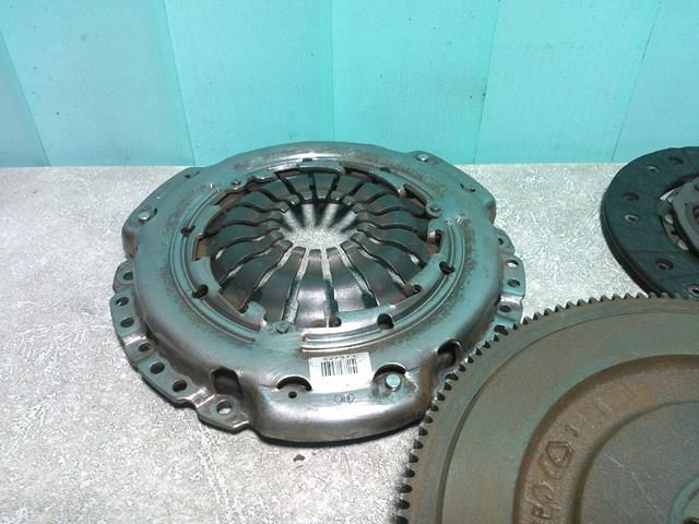 Комплект зчеплення  7701475361 RENAULT