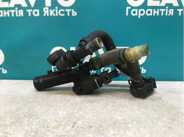 Автомобільний термостат 8200267349 RENAULT