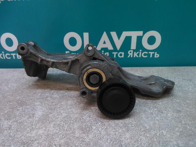 Кріплення генератора 8200357679 RENAULT