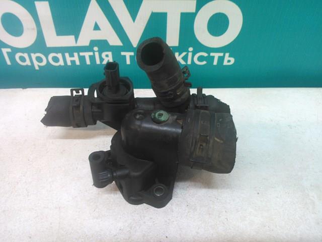 Корпус термостата в зборі 8200380898 RENAULT